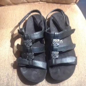 Vionic Amber Black Sandals Shoes